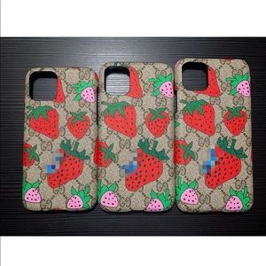 Luxury print strawberry iPhone Case For iPhones